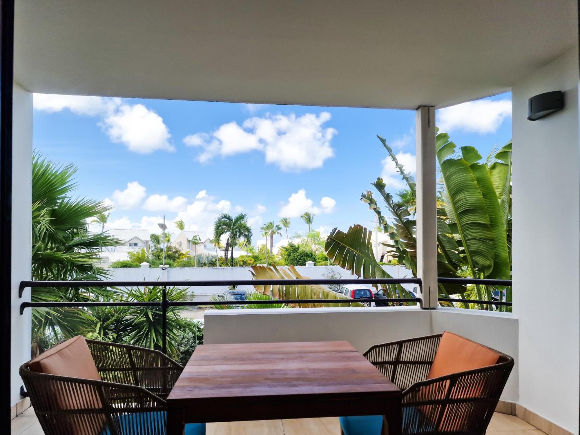Hommage Hotel & Residences Baie Nettle Exterior photo