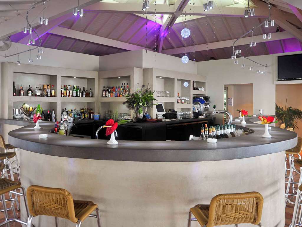 Hommage Hotel & Residences Baie Nettle Restaurant photo